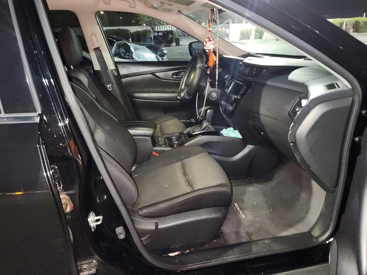2018 Nissan Rogue Sv - zdjęcie 13
