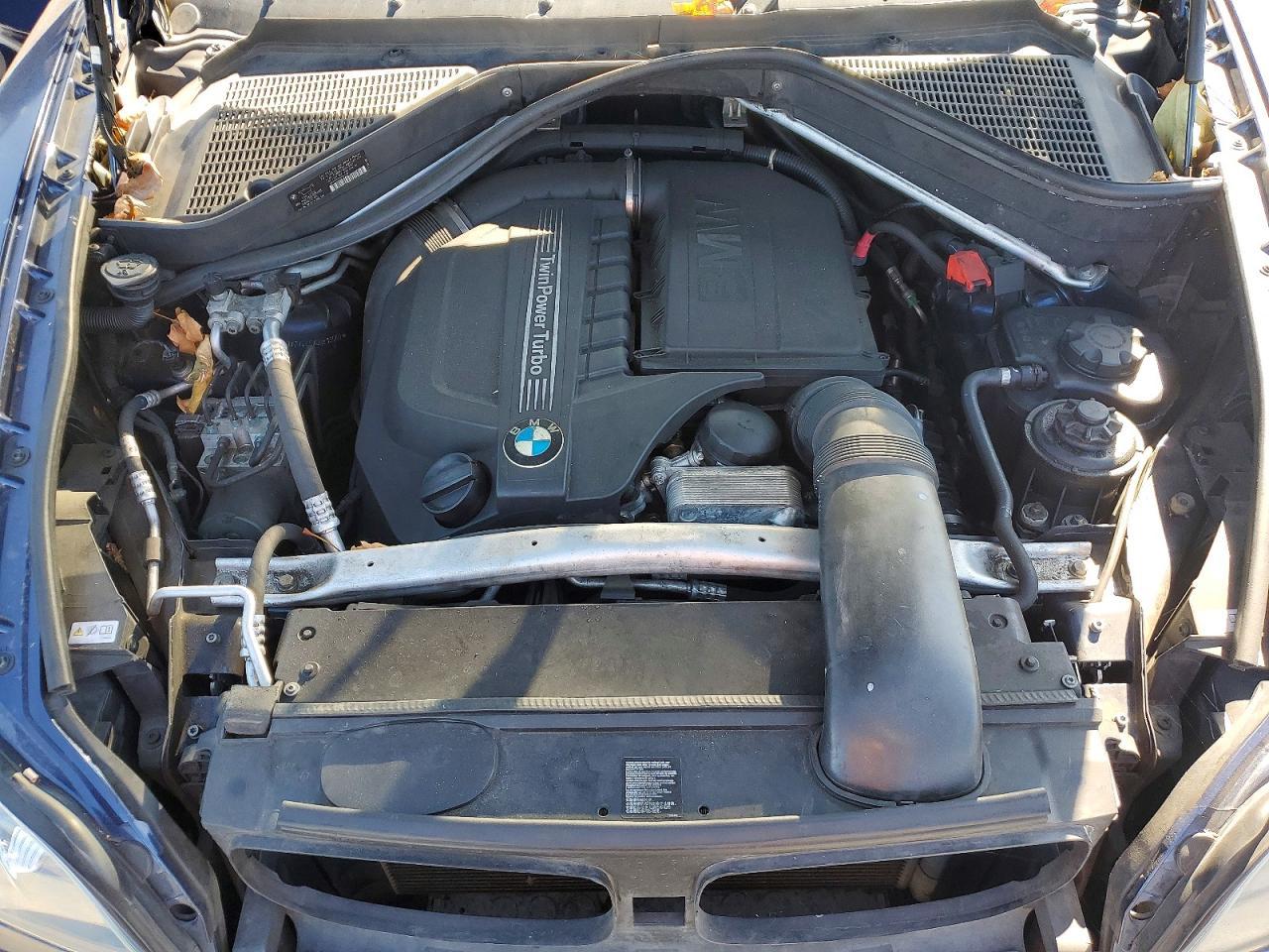 2013 BMW X5 xDrive35I - zdjęcie 12