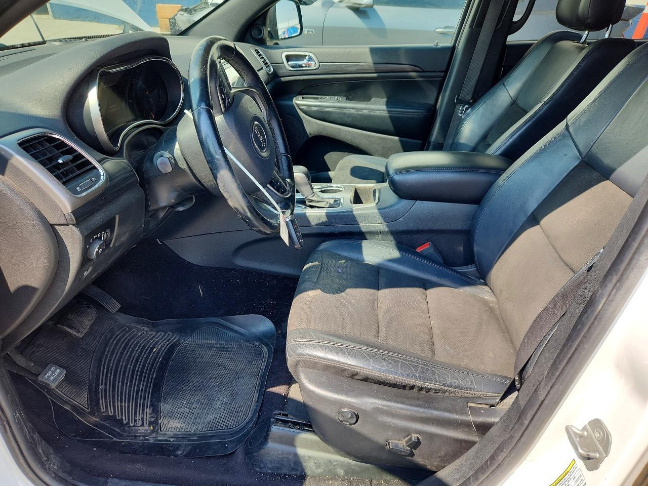 2019 Jeep Grand Cherokee Laredo - zdjęcie 7