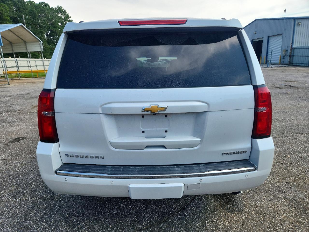 2019 Chevrolet Suburban C1500 Premier - zdjęcie 6