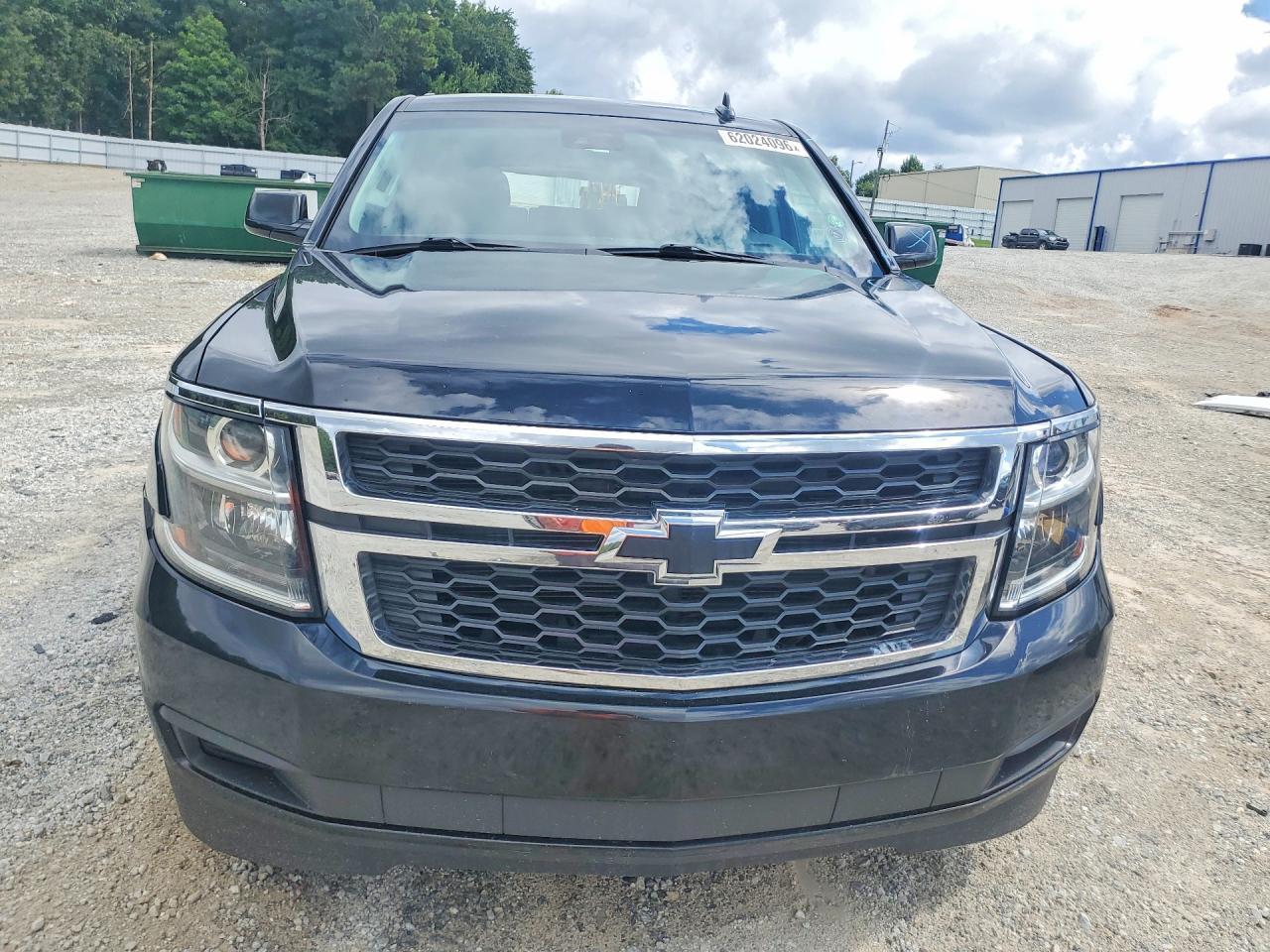 2017 Chevrolet Tahoe C1500 Ls - zdjęcie 5