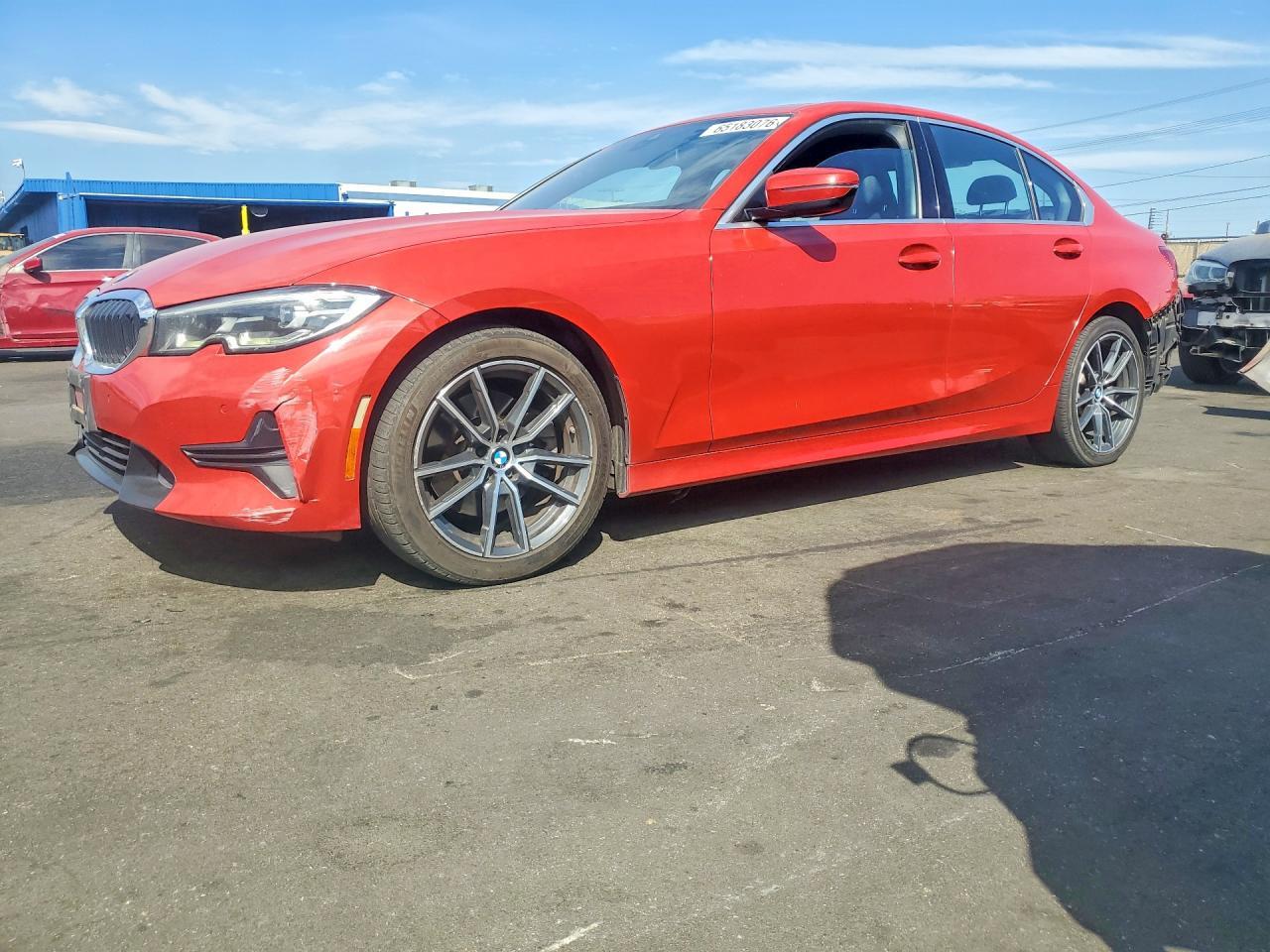 2020 BMW 330I - zdjęcie główne
