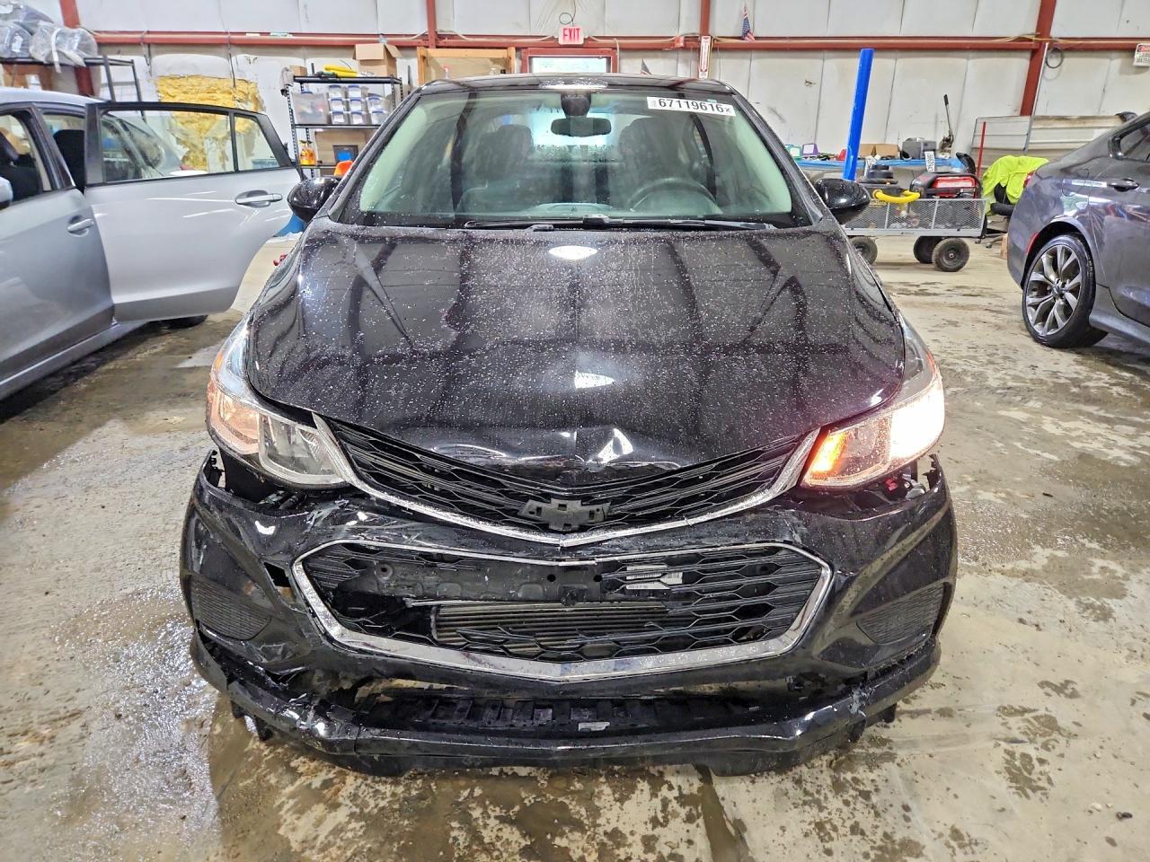 2018 Chevrolet Cruze Ls - zdjęcie 5
