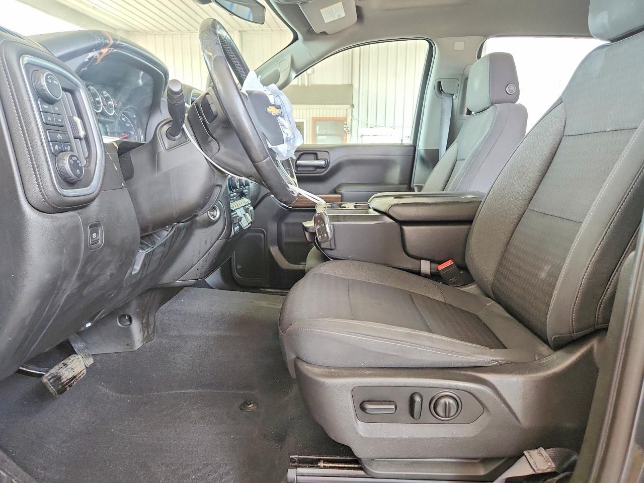 2021 Chevrolet Silverado K1500 Lt - zdjęcie 7