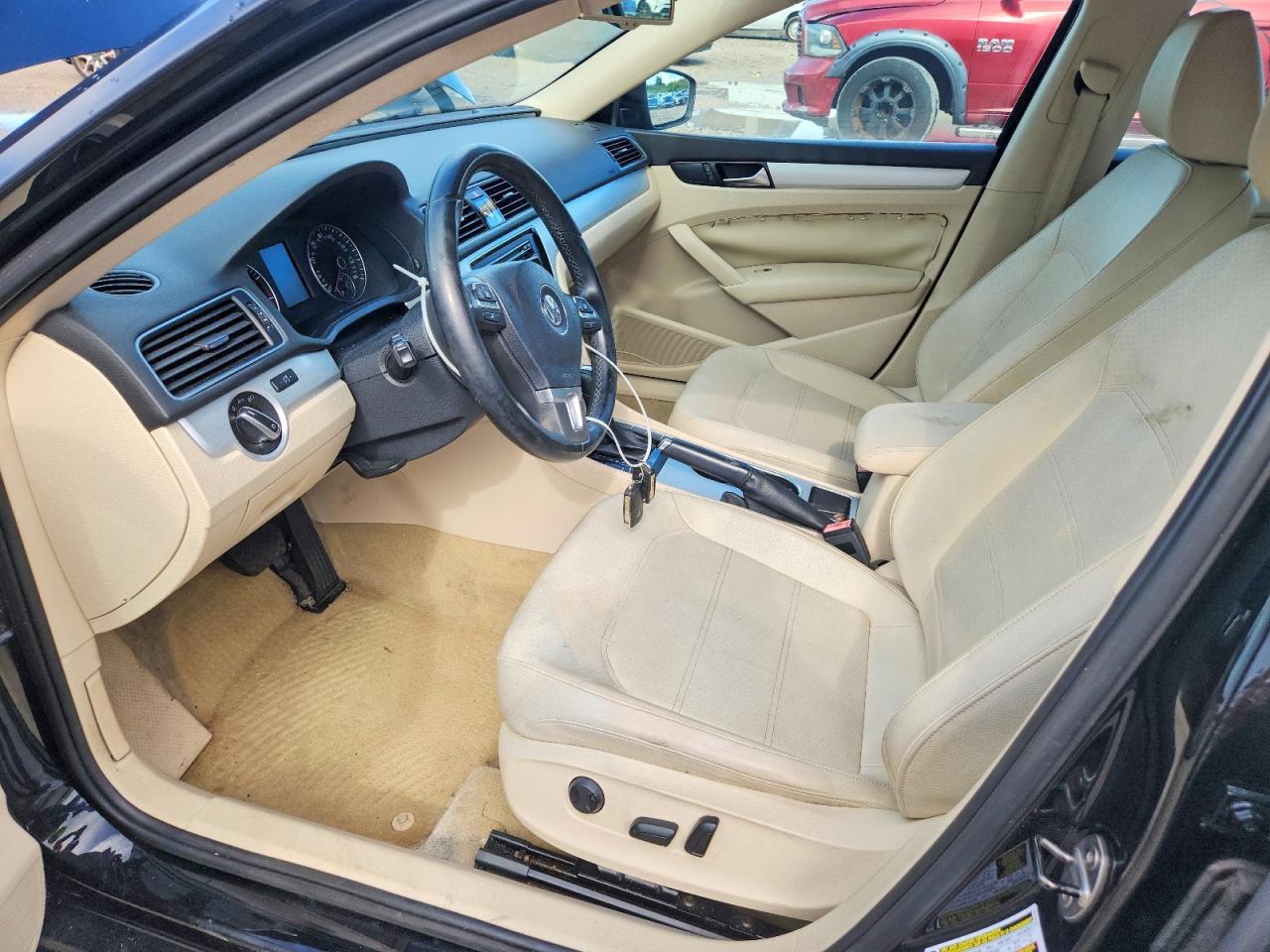 2013 Volkswagen Passat Se - zdjęcie 7