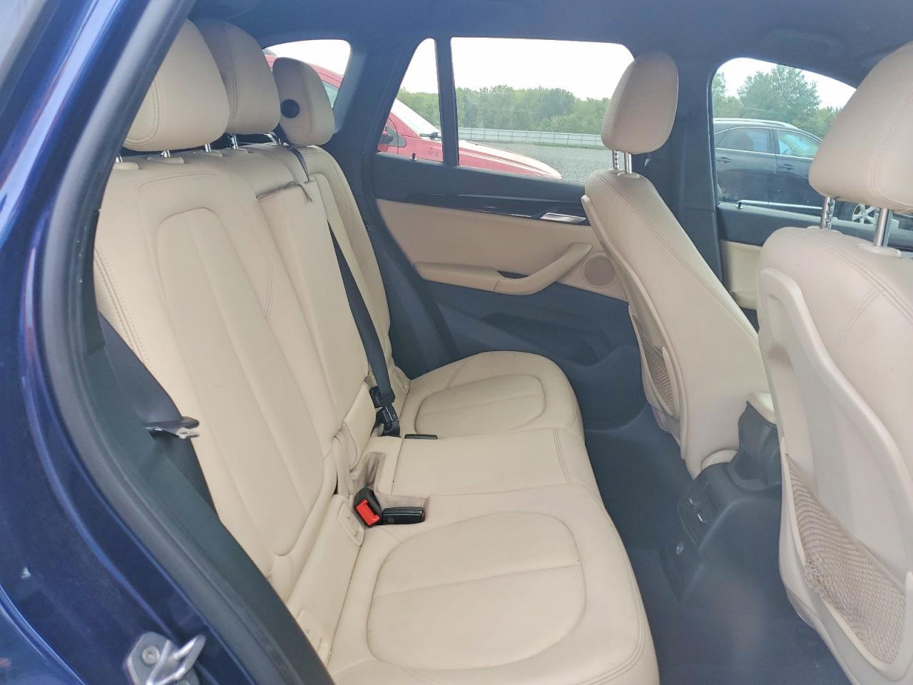 2017 BMW X1 xDrive28I - zdjęcie 11
