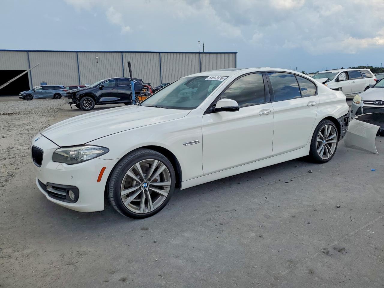 2016 BMW 528 I - zdjęcie główne