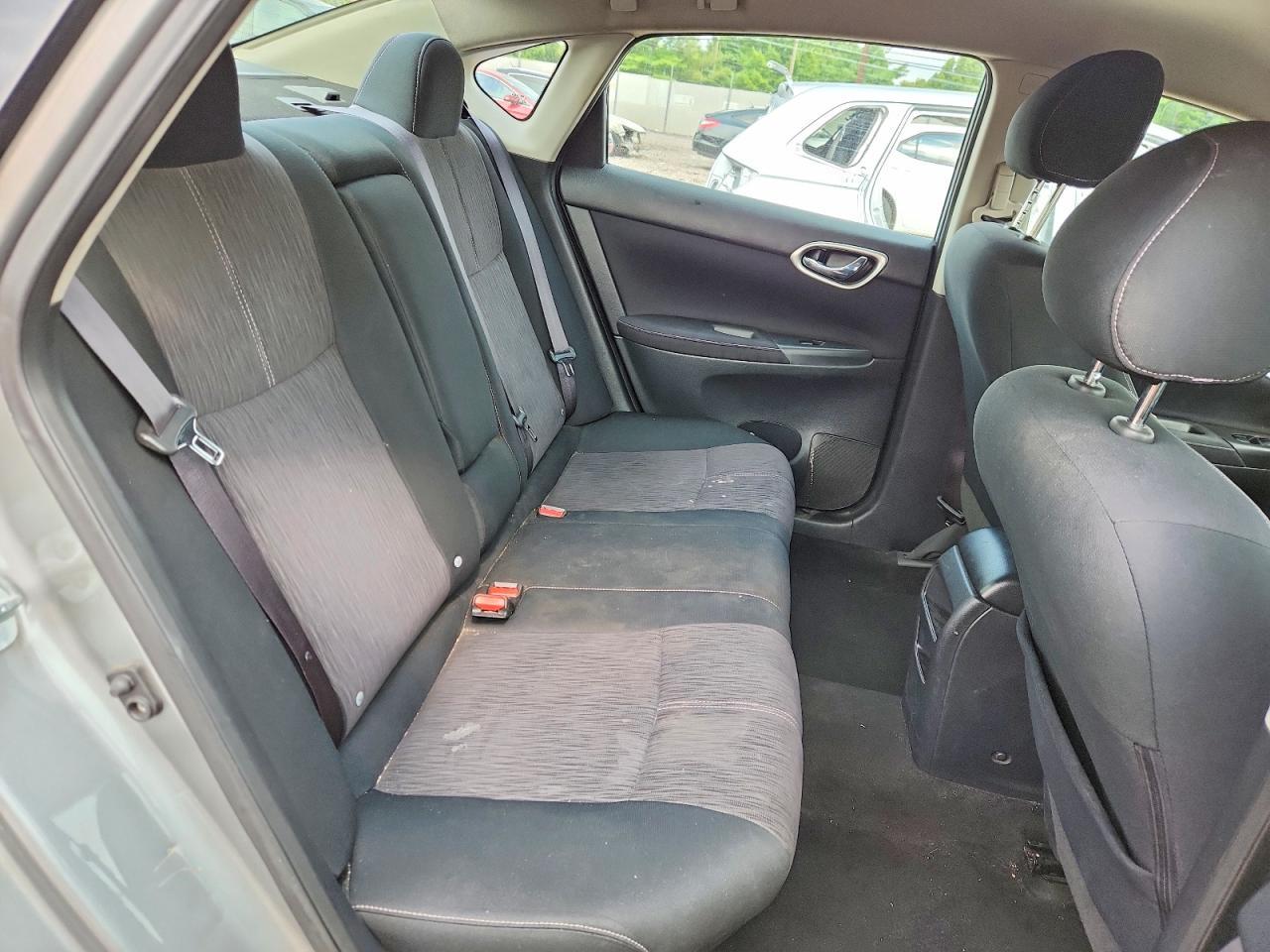 2014 Nissan Sentra Sv - zdjęcie 10