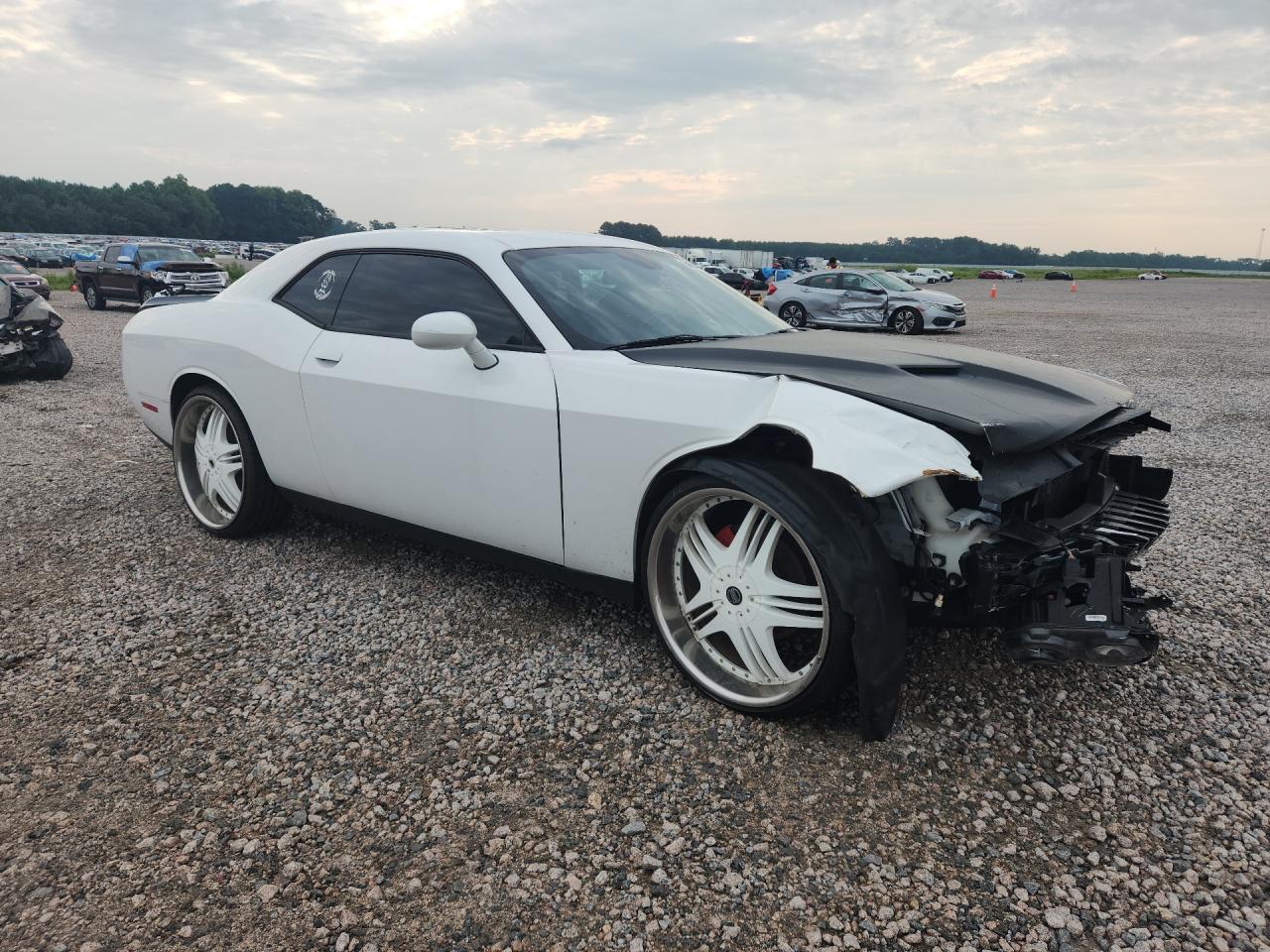 2020 Dodge Challenger Sxt - zdjęcie 4