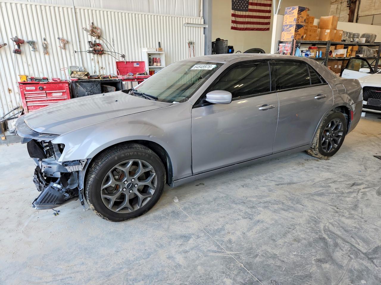 2016 Chrysler 300 S - zdjęcie główne