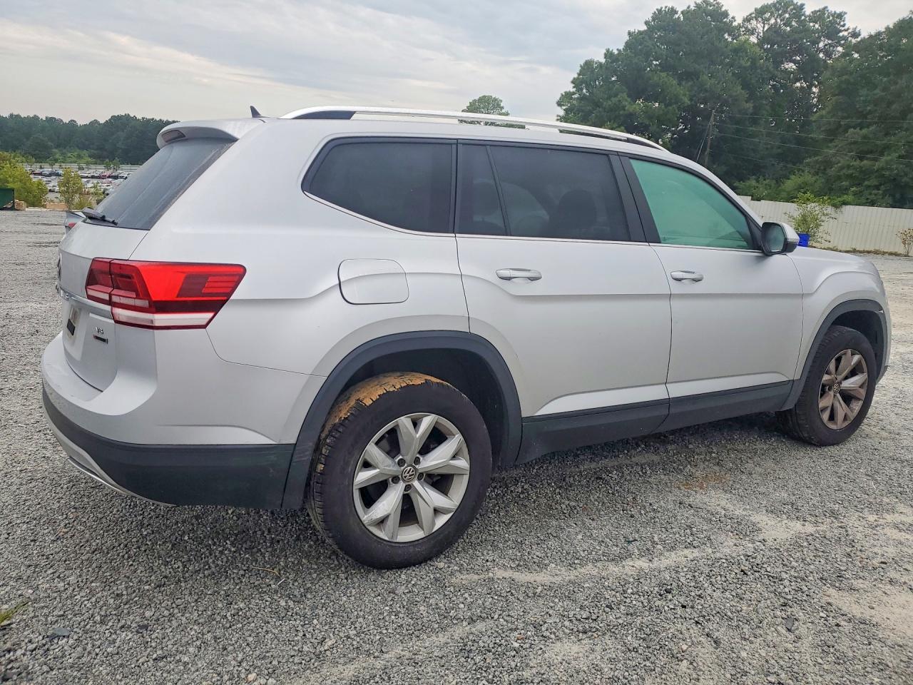 2018 Volkswagen Atlas Se - zdjęcie 3