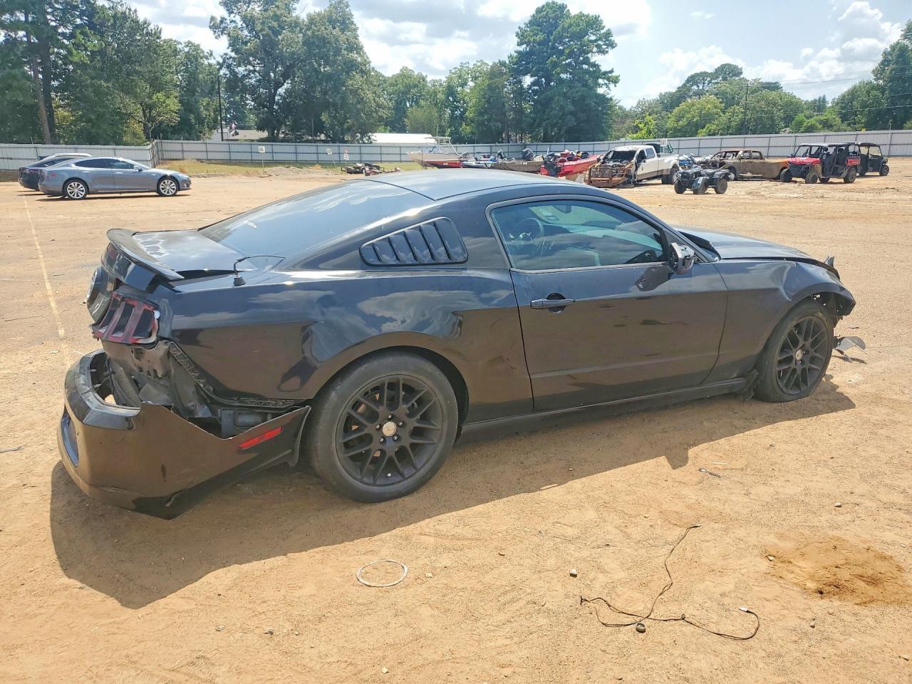 2014 Ford Mustang - zdjęcie 3