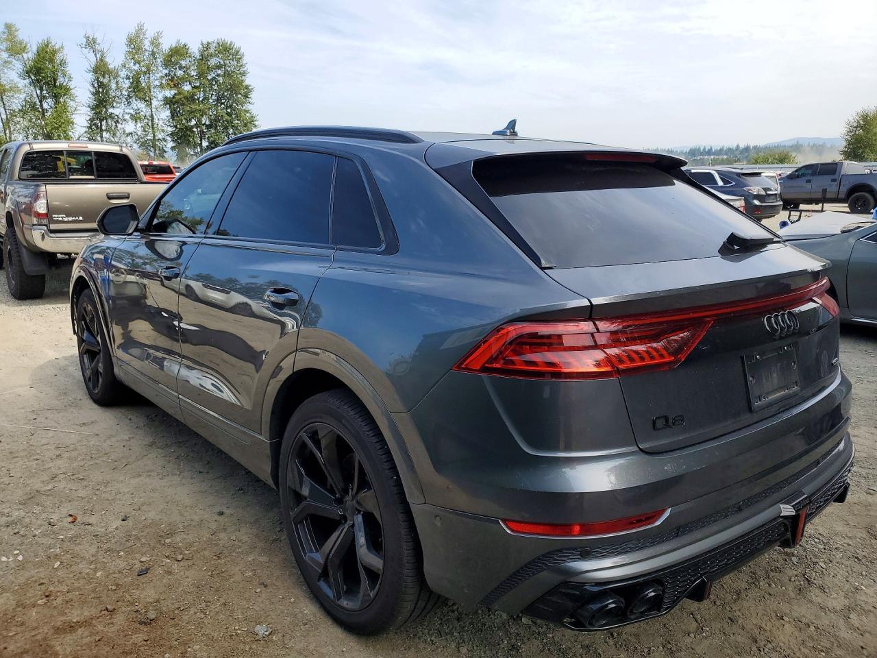 2020 Audi Q8 Prestige S-Line - zdjęcie 2