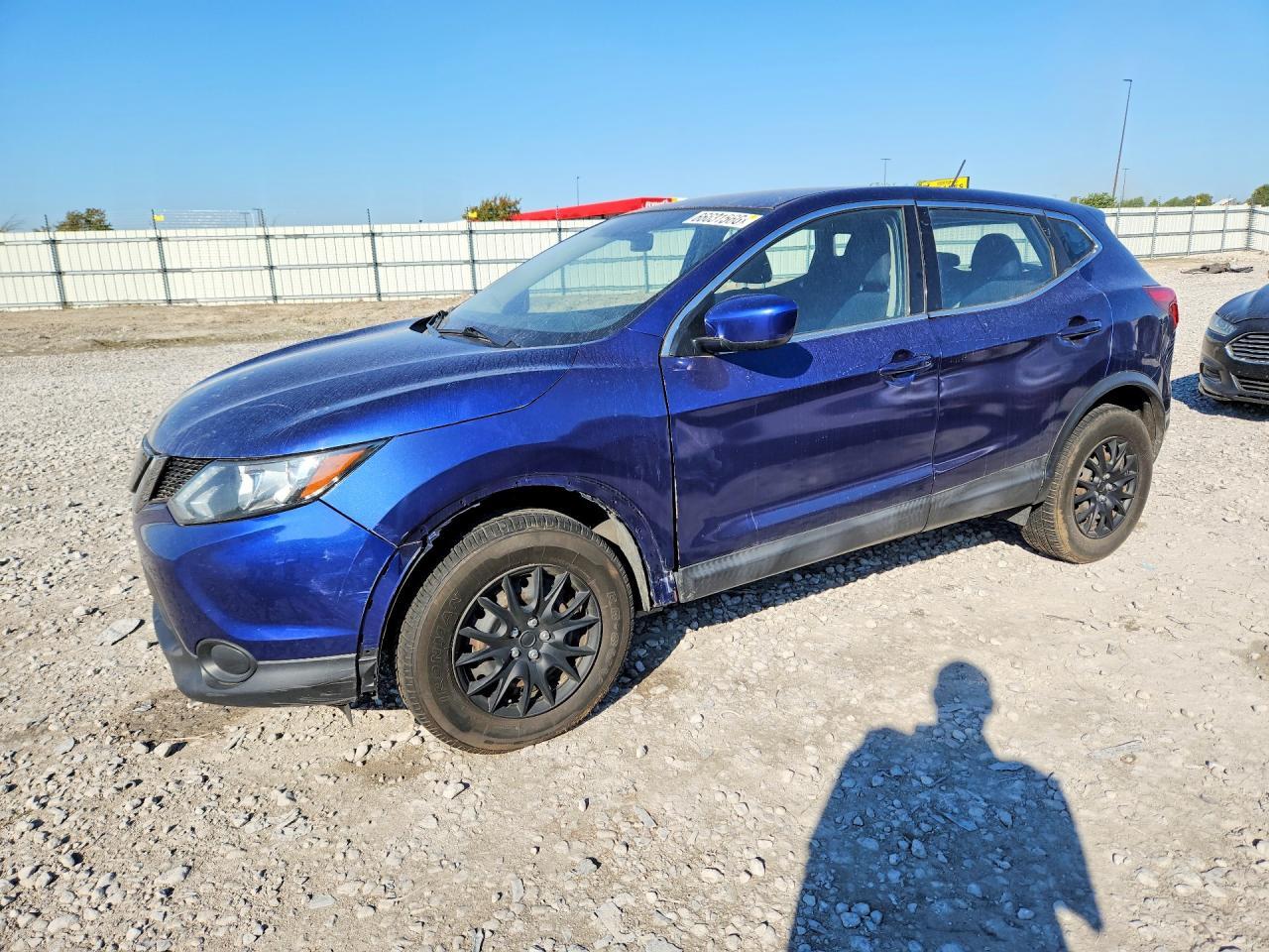2018 Nissan Rogue Sport S - zdjęcie główne