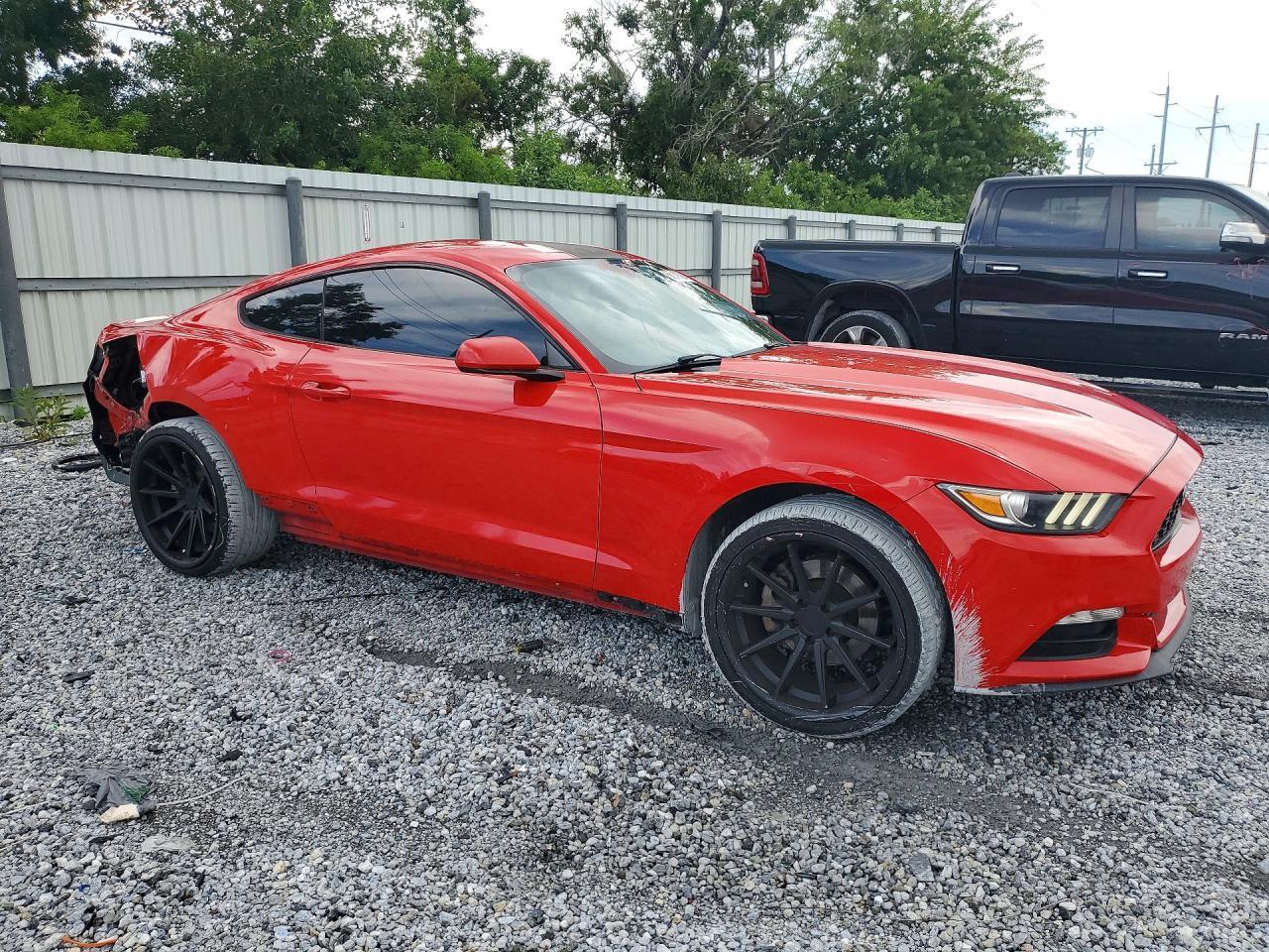 2016 Ford Mustang - zdjęcie 4