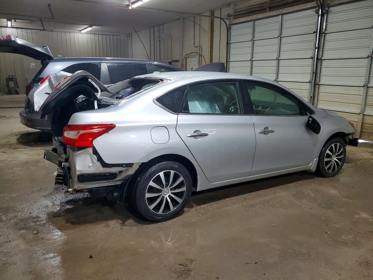 2017 Nissan Sentra Sv - zdjęcie 3