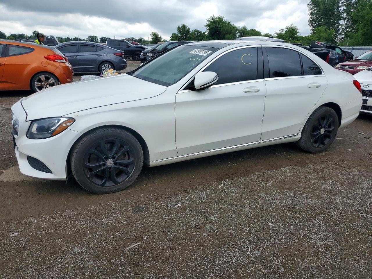 2017 Mercedes-Benz C 300 4Matic - zdjęcie główne