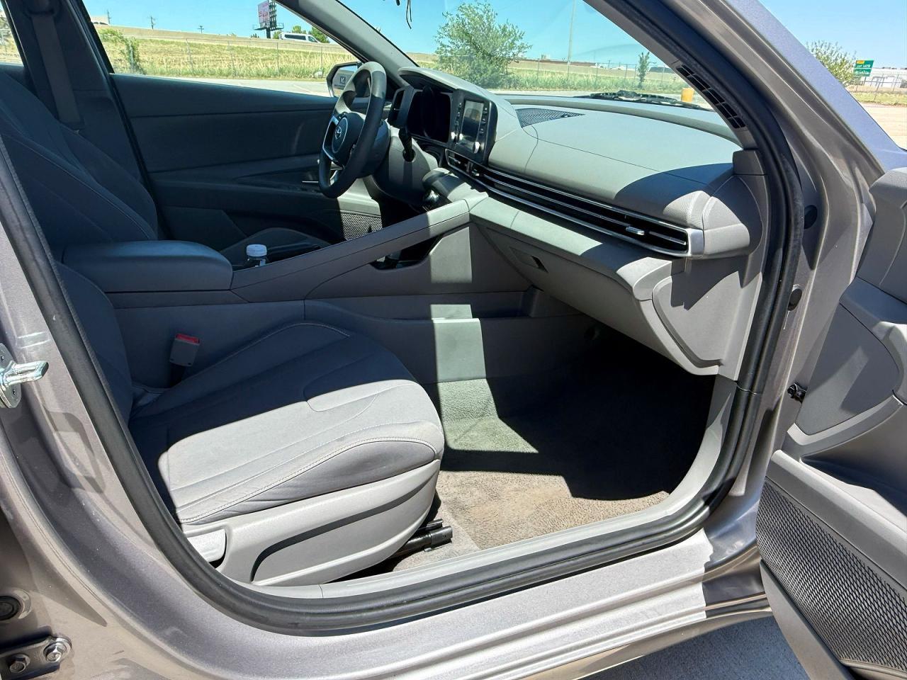 2021 Hyundai Elantra Sel - zdjęcie 5