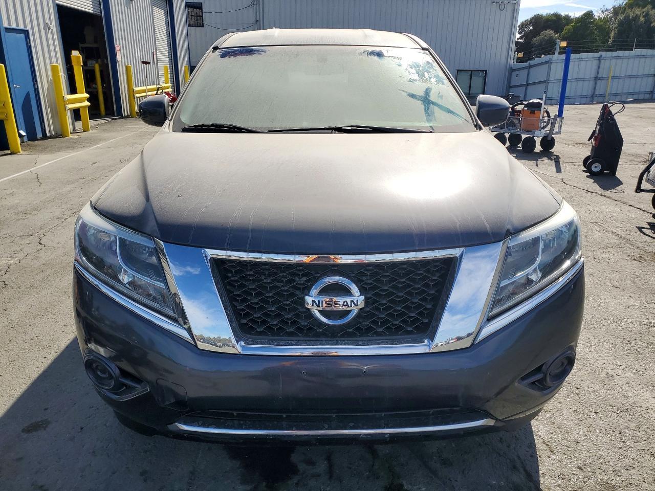 2013 Nissan Pathfinder S - zdjęcie 5