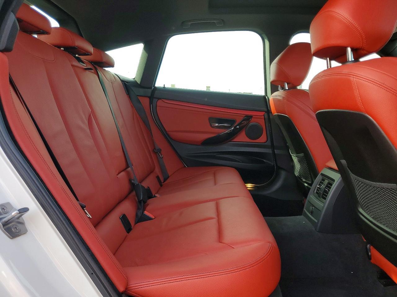 2014 BMW 335 Xigt - zdjęcie 10