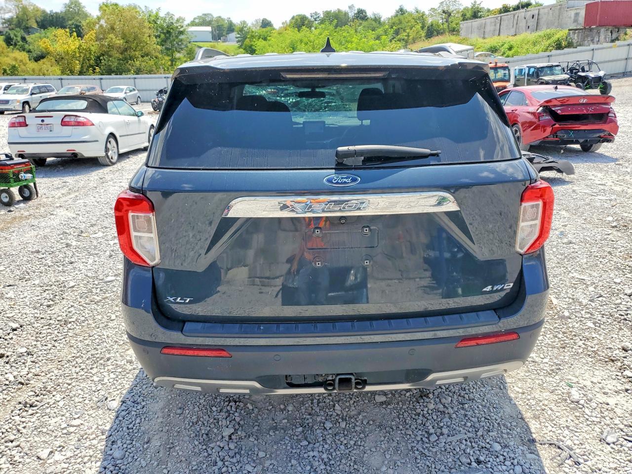 2022 Ford Explorer Xlt - zdjęcie 6