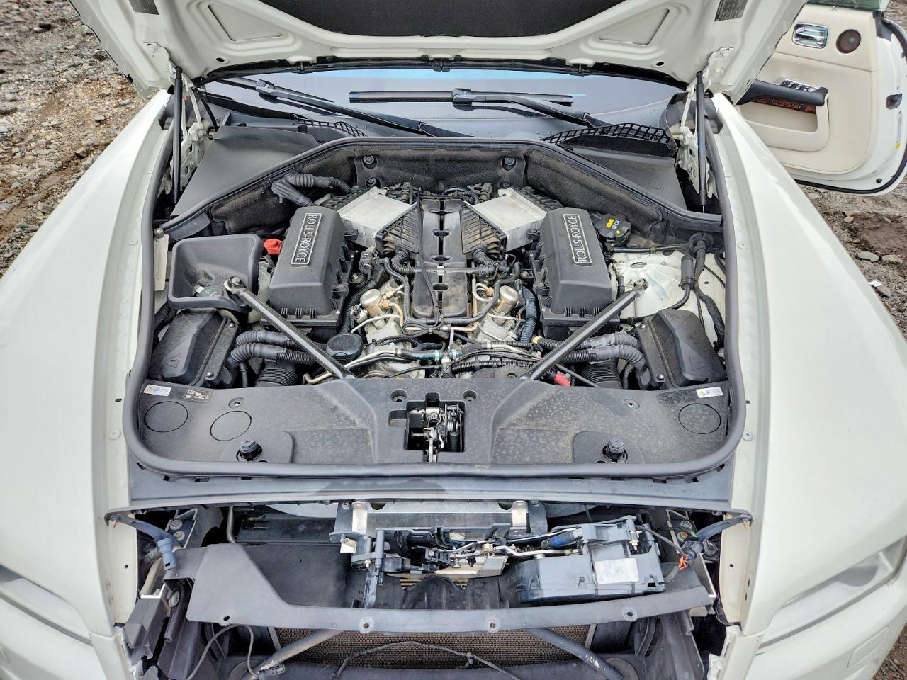 2016 Rolls-Royce Wraith - zdjęcie 11