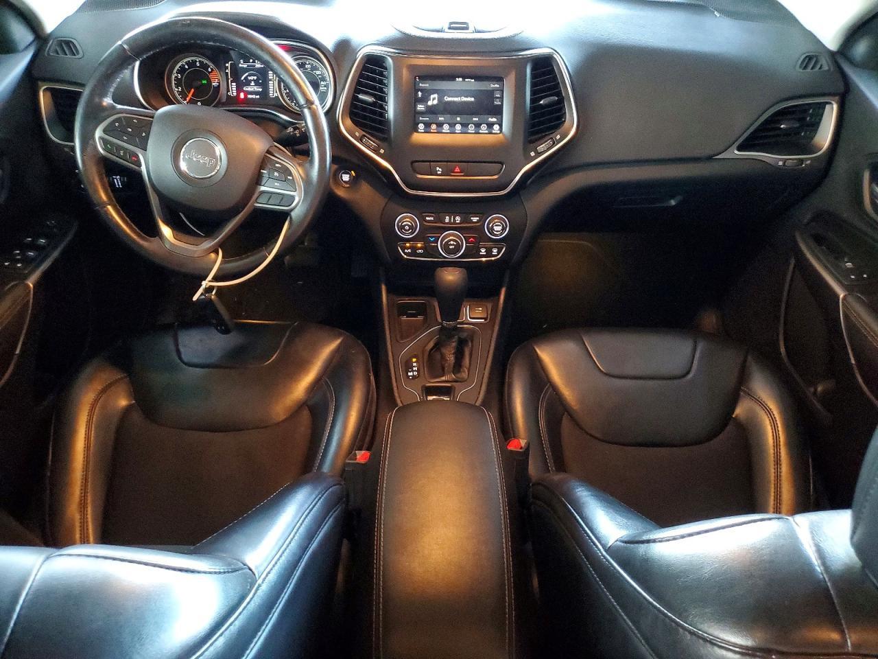 2019 Jeep Cherokee Latitude Plus - zdjęcie 8
