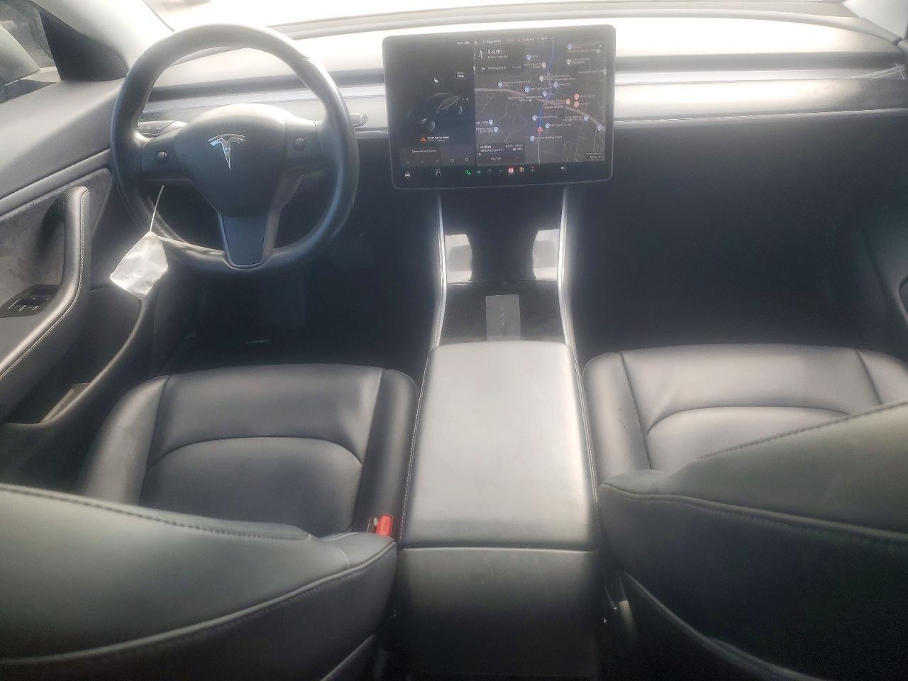 2018 Tesla Model 3 - zdjęcie 8