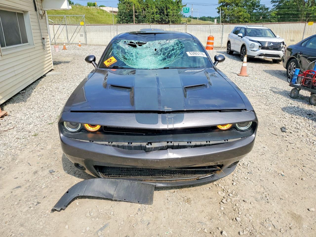 2016 Dodge Challenger R/T - zdjęcie 5