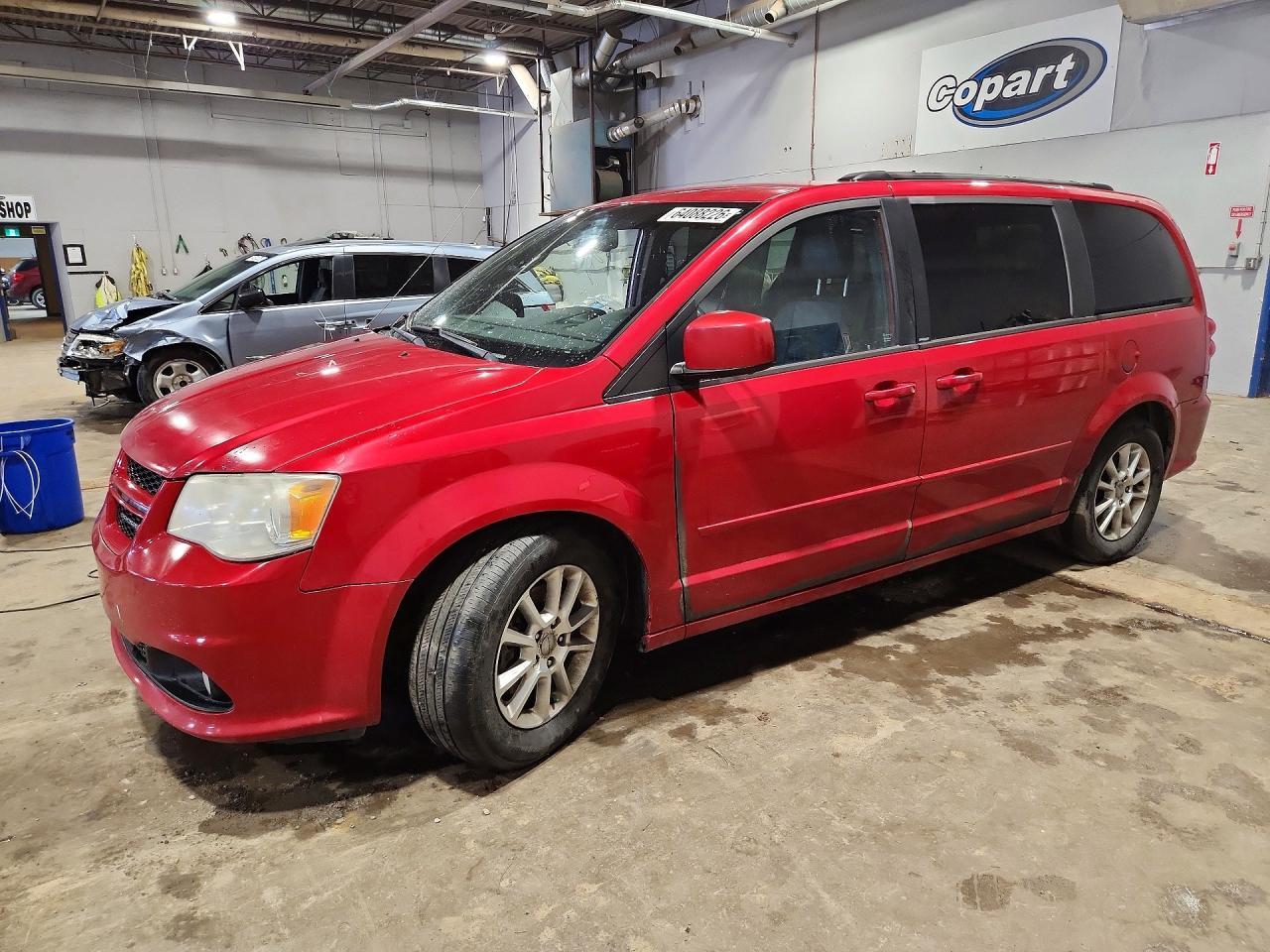 2013 Dodge Grand Caravan R/T - zdjęcie główne