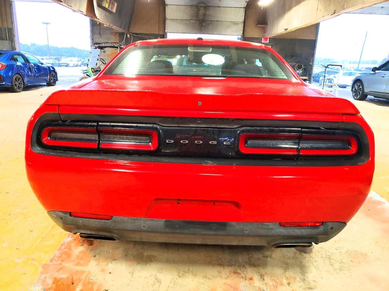 2019 Dodge Challenger R/T - zdjęcie 6