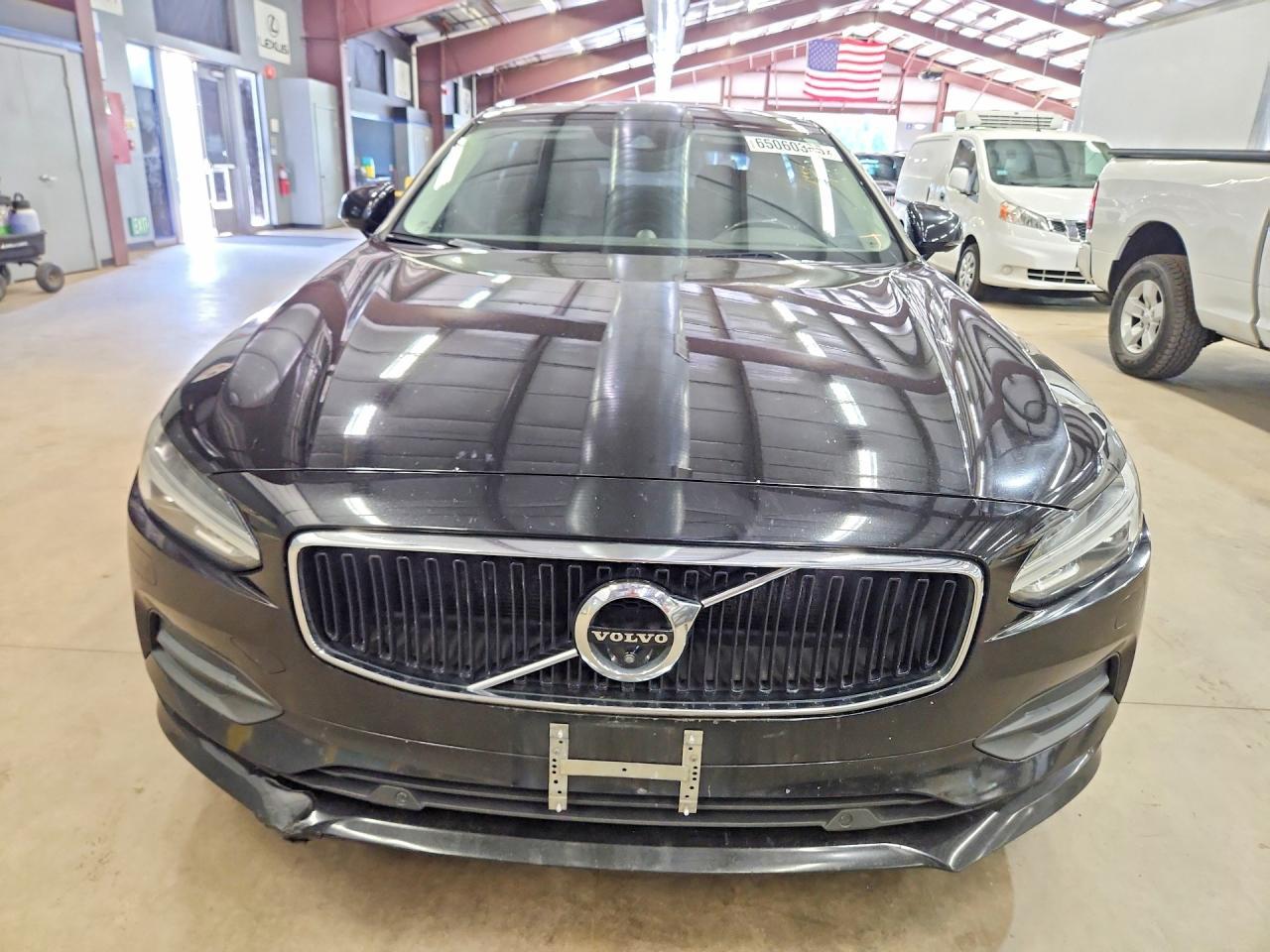 2018 Volvo S90 T5 Momentum - zdjęcie 5