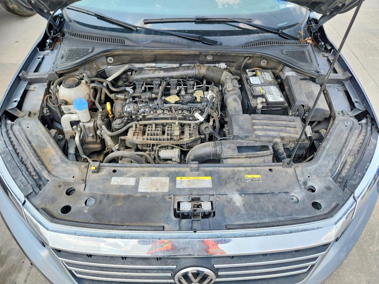 2022 Volkswagen Passat Se - zdjęcie 11