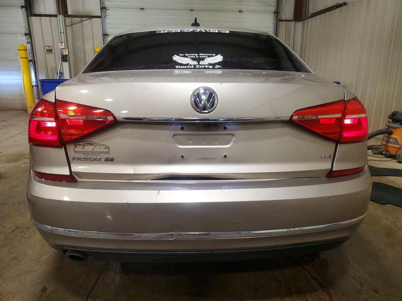 2016 Volkswagen Passat Se - zdjęcie 6