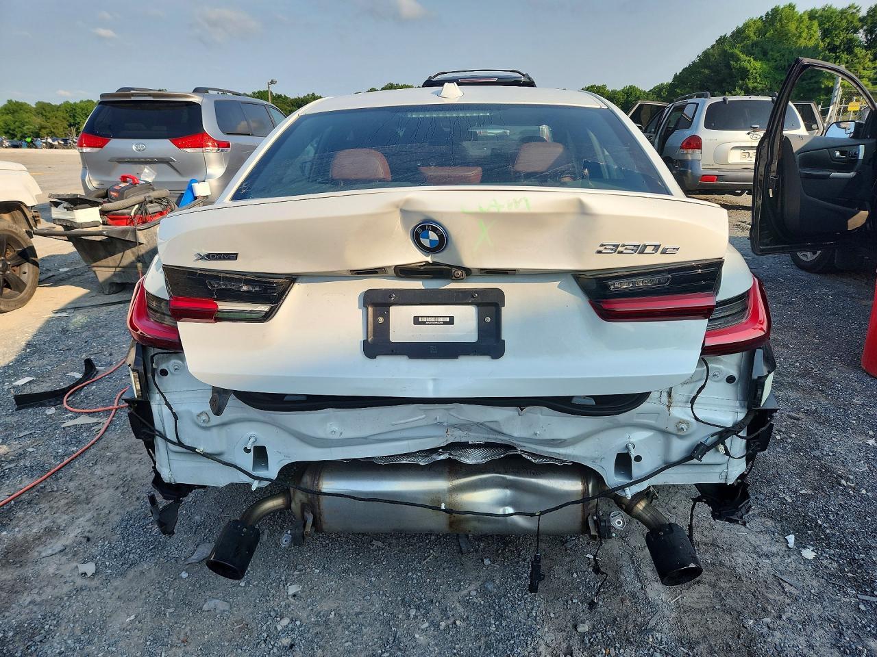 2023 BMW 330Xe - zdjęcie 6