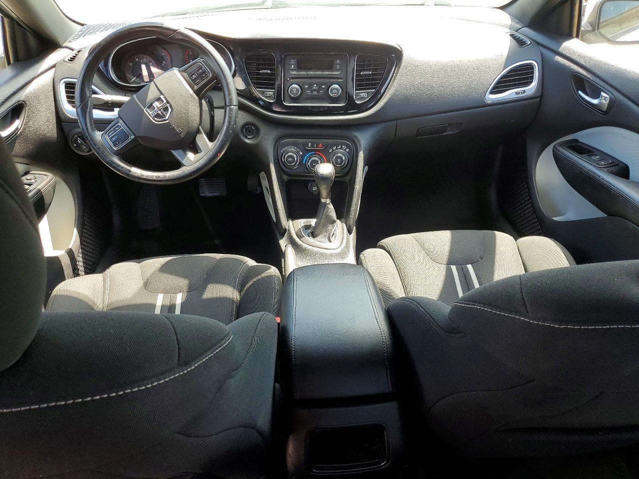 2013 Dodge Dart Sxt - zdjęcie 8