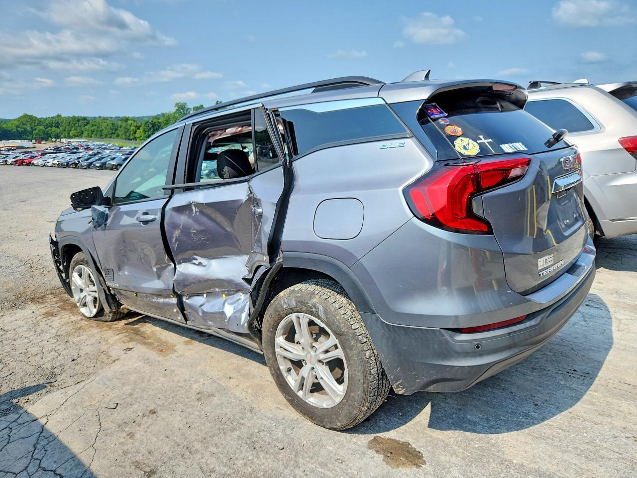2021 GMC Terrain Sle - zdjęcie 2