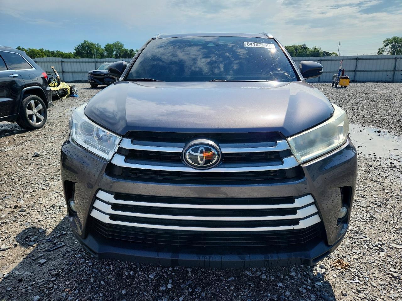 2019 Toyota Highlander Xle - zdjęcie 5