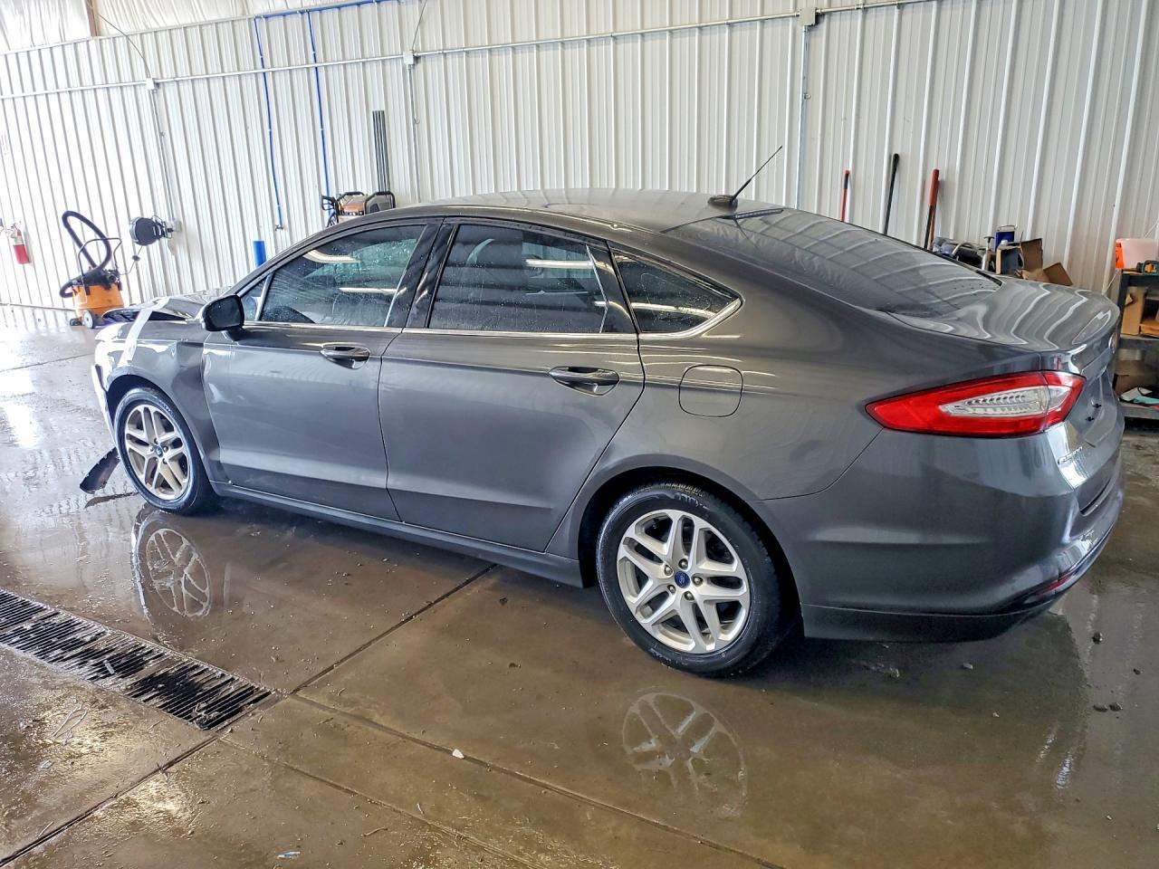 2016 Ford Fusion Se - zdjęcie 2