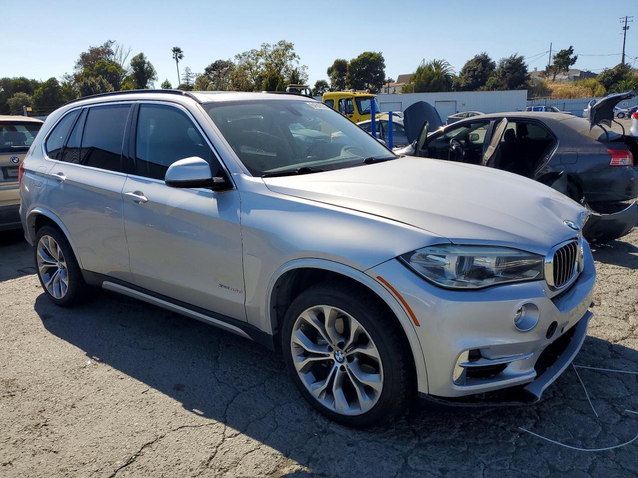 2015 BMW X5 xDrive35D - zdjęcie 4