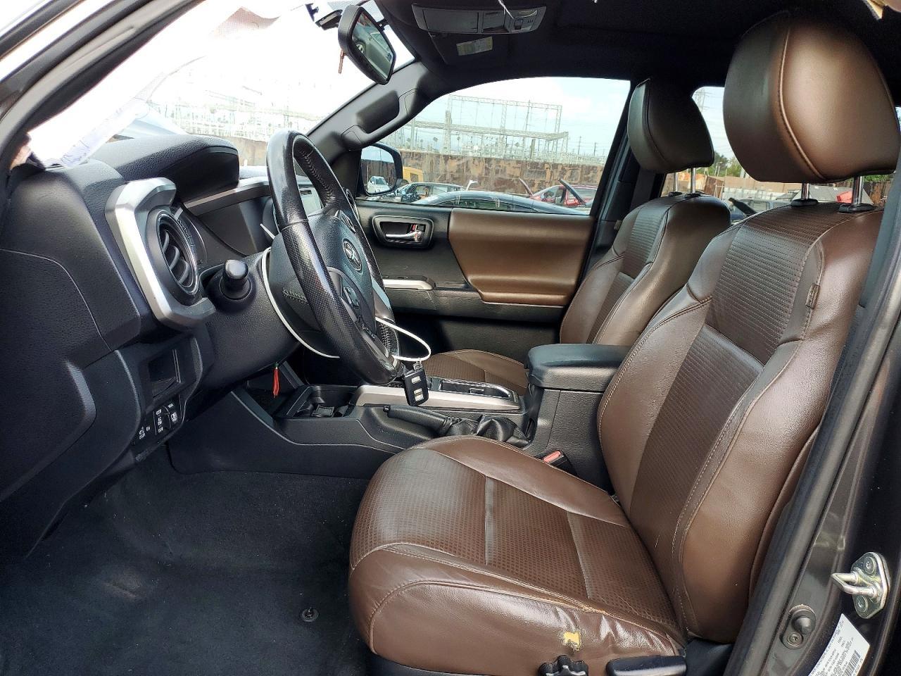 2017 Toyota Tacoma Limited - zdjęcie 7