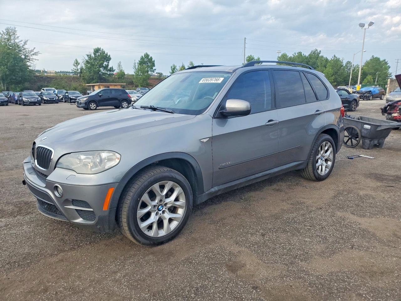 2013 BMW X5 xDrive35I - zdjęcie główne