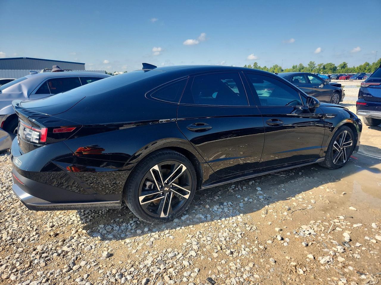 2025 Hyundai Sonata N Line - zdjęcie 3