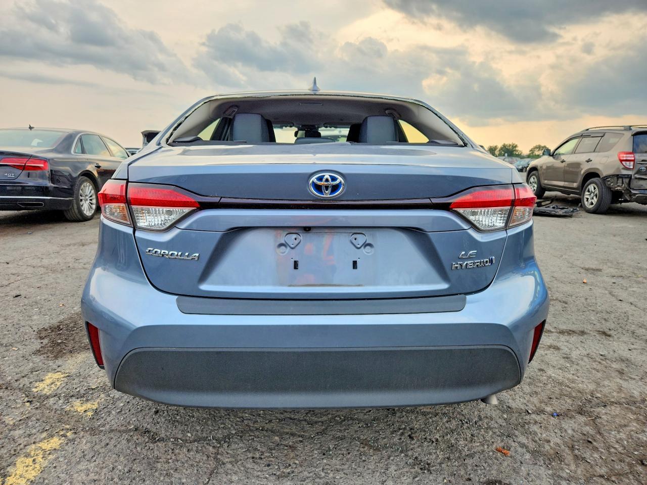 2023 Toyota Corolla Hybrid Le - zdjęcie 6