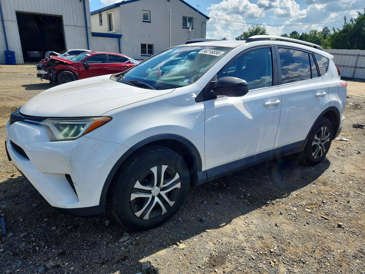 2017 Toyota Rav4 Le - zdjęcie główne