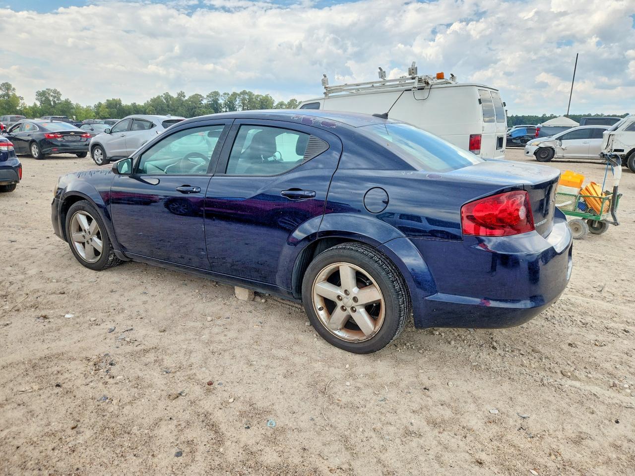 2014 Dodge Avenger Se - zdjęcie 2