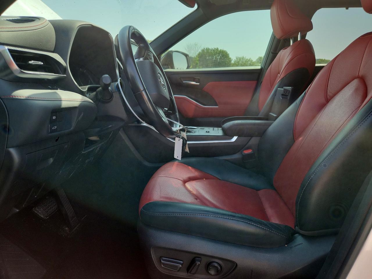 2021 Toyota Highlander Xse - zdjęcie 7