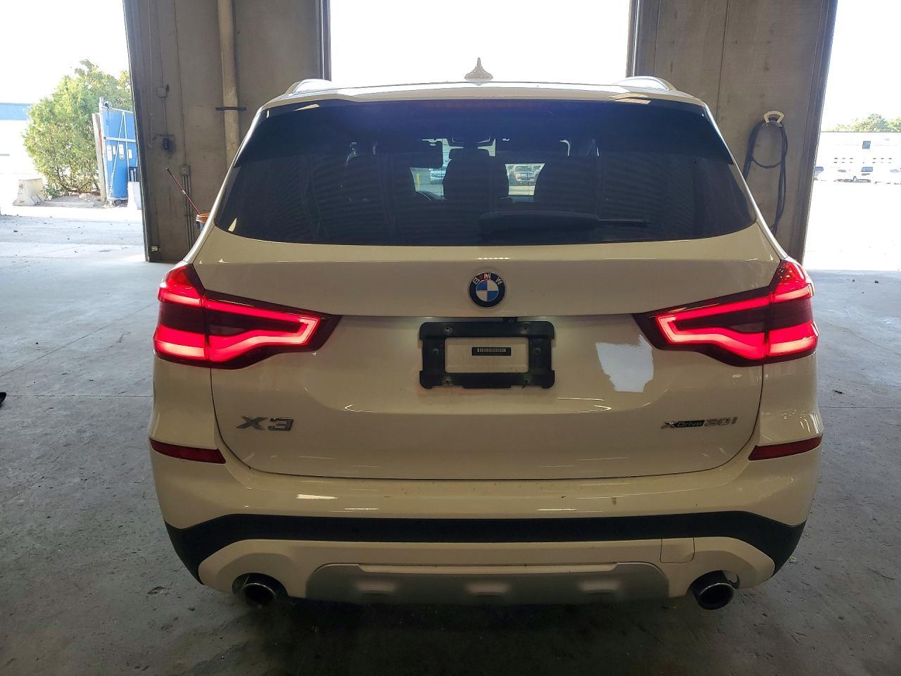 2019 BMW X3 xDrive30I - zdjęcie 6
