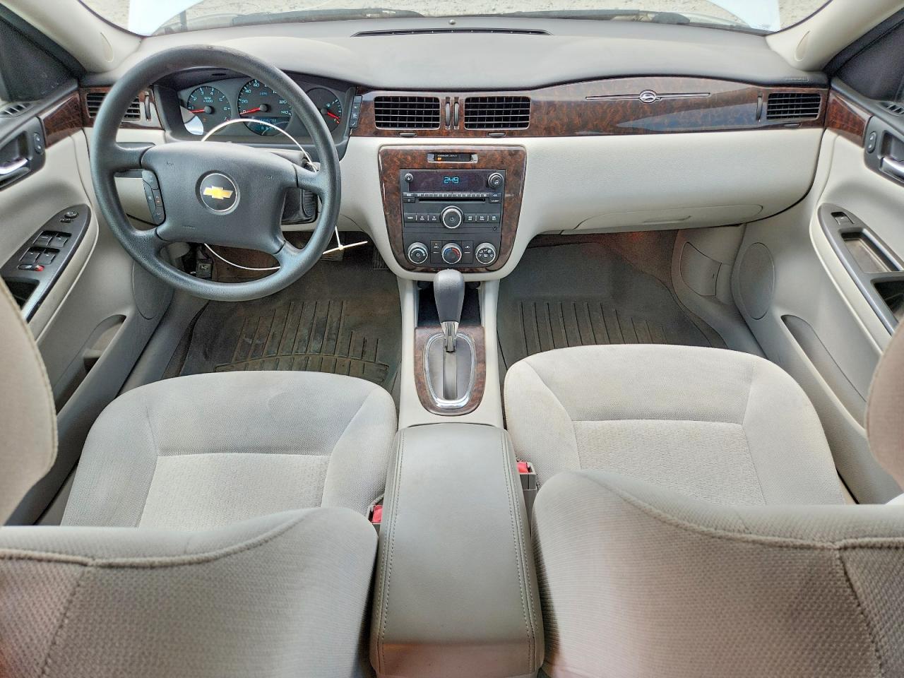 2013 Chevrolet Impala Ls - zdjęcie 8