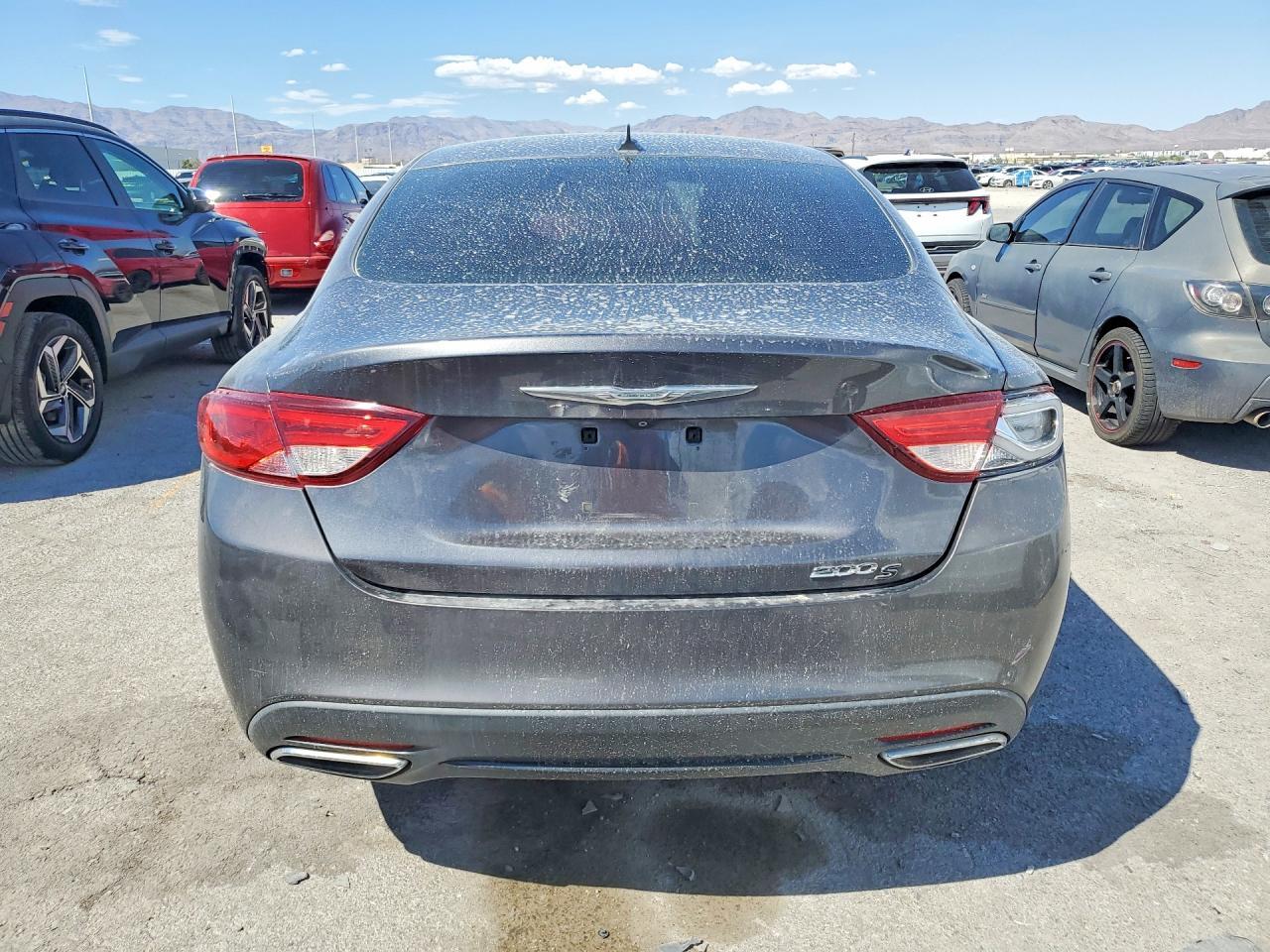 2015 Chrysler 200 S - zdjęcie 6